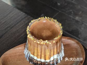 最近突然就流行个日咖夜酒 和之前那个早C晚A是不是一