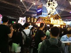 -东浩兰生上海世博展览馆