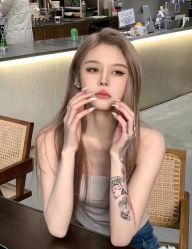 -V8潮牌·接发烫染连锁