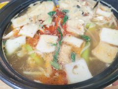 -天瑞福云南过桥米线(十里河店)