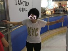 -正佳冰河湾真冰滑冰场