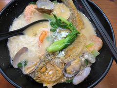 大黄鱼海鲜面-台州老六海鲜面馆(上南总店)