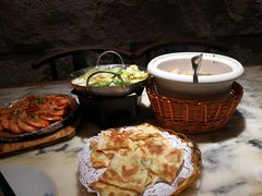 -梁家大院•农家菜(昆山会展中心店)