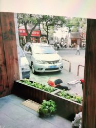 点击看大图 -香秀空间科技抗衰·美容中心