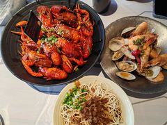 -巴厘龙虾·榜首油焖大虾(音乐学院·沿江酒馆店)