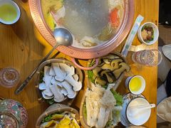 -民食香·腊排骨野生菌美食(木府店)