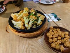 -塔哈尔·新疆盛宴(复地活力城店)