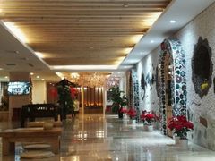 -碧中海汤泉汗蒸酒店