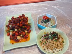 -靓靓蒸虾·头牌蒸虾(万松园玲珑店)