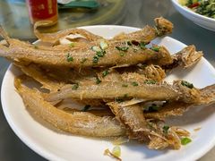 野生小鲫鱼-小本鸡饭店(滨江白马湖店)