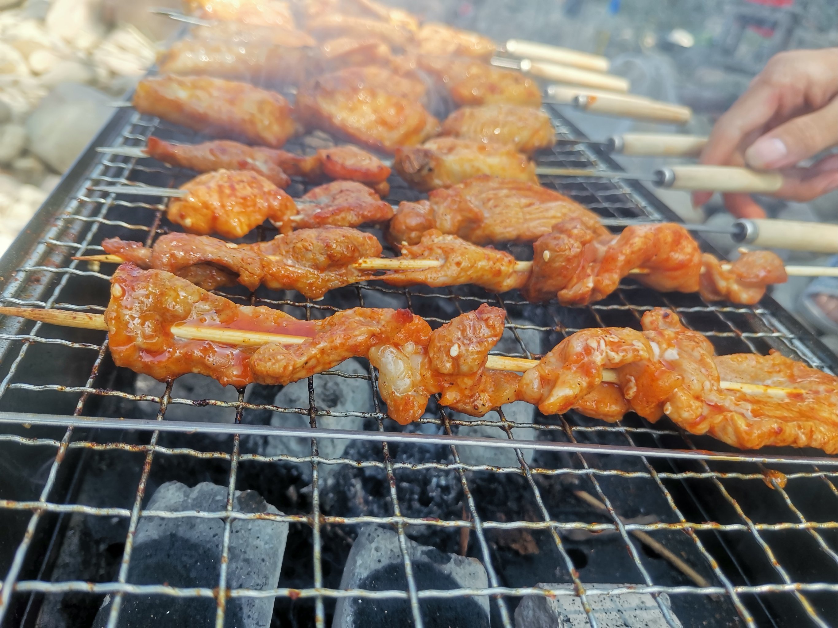 完了BBQ了表情包图片