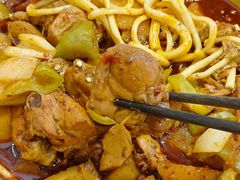 -牛一嘴·兰州牛肉面·大盘鸡(财富中心店)