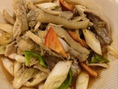 -汗腾格里·风味餐厅(新疆驻京办店)