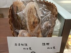 -雀食面包店(钟楼店)