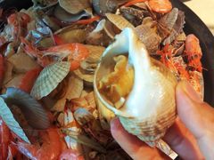 -蓝珊甄选海鲜自助·火锅大排档(近阿那亚店)