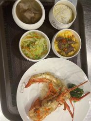 -安雅国际月子会所(拱北森宇富通店)