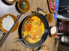 -贵厨酸汤牛肉(小十字店)