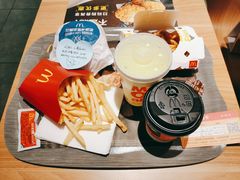 双层深海鳕鱼堡-麦当劳(津南吾悦广场店)