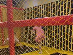 -不可思议减压馆·解压博物馆·摔碗发泄·团建定制