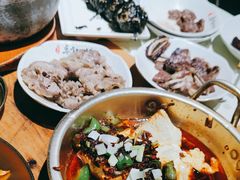 -秋香家韩式炭火烤肉(磐石路店)