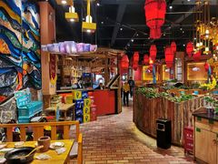 大堂-老滇山寨•云南特色菜•地方菜•民族风情歌舞表演(金碧店)