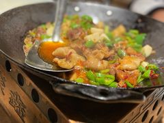 酸菜肥肠-聚鑫朋酸菜肥肠(文艺路口店)