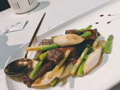 蒜片京葱炒谷饲牛肉-广舟(千禧店)