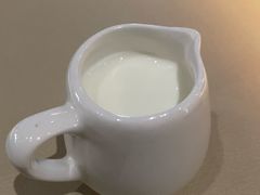 小牛奶-MUSICIAN庙色唇(東山店)