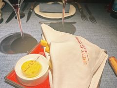 -弦月窗LUNETTE BY AMANDA(复兴路店)