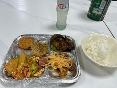 宏宝莱-香里香自助快餐(全安广场店)