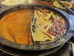 -重庆川渝肥妹火锅