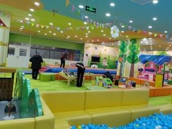 -莫莉幻想儿童乐园(长春迅驰广场店)