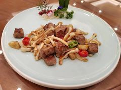 -东湖食堂·湖景餐厅•会议