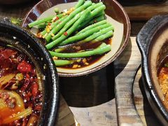-有红鸡毛店·砂锅菜(抚琴夜市店)