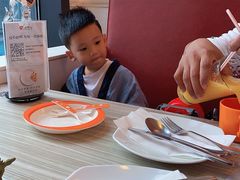 -必胜客(WOW万隆店)