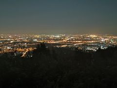 -鬼笑石后山停车场