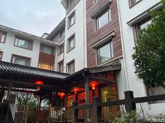 -九华山聚龙大酒店