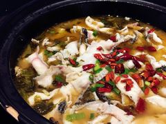 -越城记黑鱼煲(万达店)