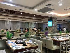 大堂-海大大蒸汽海鲜餐厅·粤菜·特色小炒(欢乐颂店)