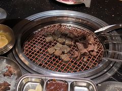 -韩烧牛中牛·甄选黑牛烤肉(黑金店)