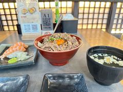 -沼津港精致料理·寿喜烧·烧鸟(龙湖南桥天街日料榜单店)