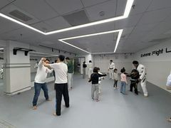 -EFL巴西柔术·综合格斗·泰拳·少儿体能训练(虹桥德必馆)