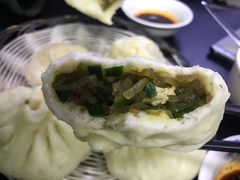 韭菜粉丝素菜包-郑家包子牛肉拉面(尚勤路店)