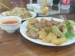 -正宗普宁豆干坊·洪记砂锅粥(红领巾路店)