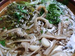 -花溪牛肉粉(八鸽岩店)