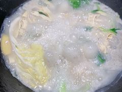 -陈大锅·岳阳鱼馆·地道岳阳菜(美食街店)