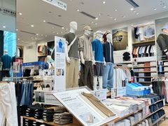 -优衣库(深圳万象天地旗舰店)