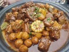 猪蹄排骨煲-徐记小怪兽肉蟹煲(中央大街店)