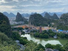 -叠彩山景区