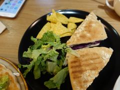 -HELLO 27 意面·沙拉·帕尼尼